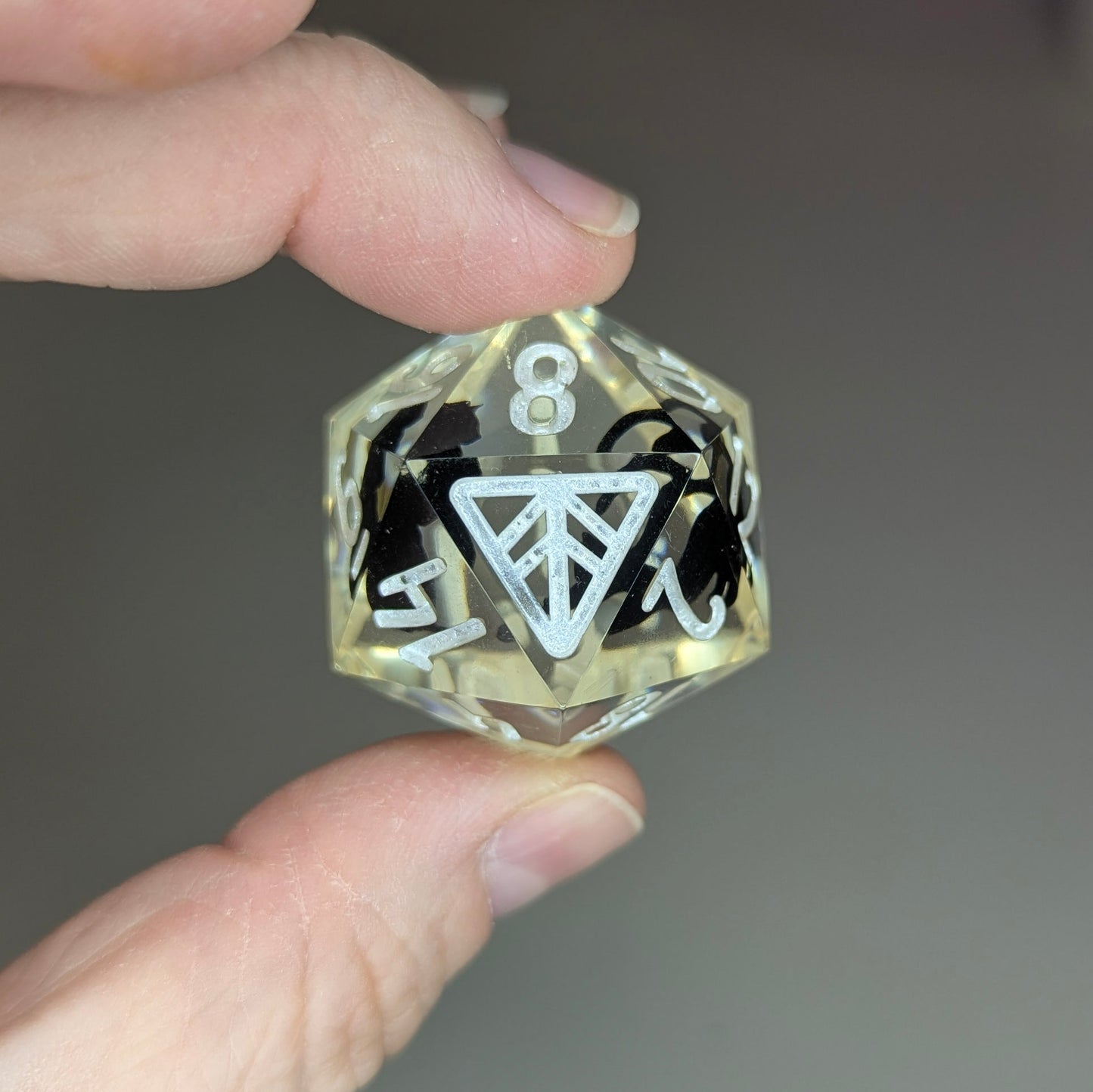 Surprise Roly Poly Purryhedrals 30mm Chonk D20