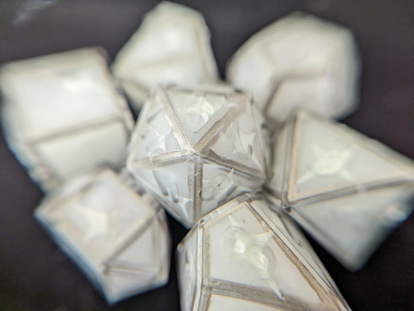 Selûne's Glow - glow in the dark handmade sharp edge 7-piece dice set