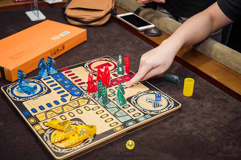 [Bật Mí] Luật chơi cờ cá ngựa 1 xúc xắc