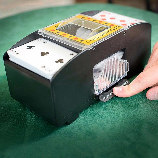 Những lợi ích tiêu biểu của máy chia bài