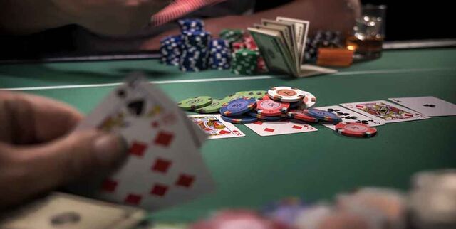 Poker luôn là lựa chọn hàng đầu đối với bài thủ khi tham gia đánh bài trực tuyến