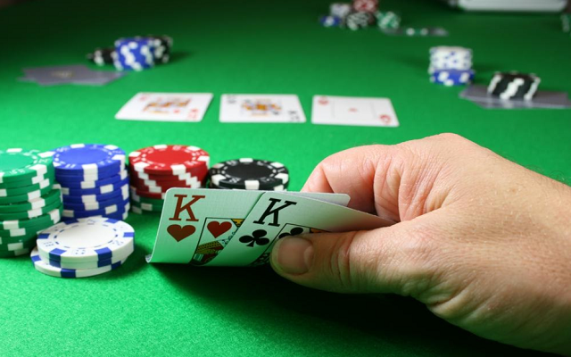 Lưu ý quan trọng khi chơi bài Baccarat Lưu ý quan trọng khi chơi bài Baccarat