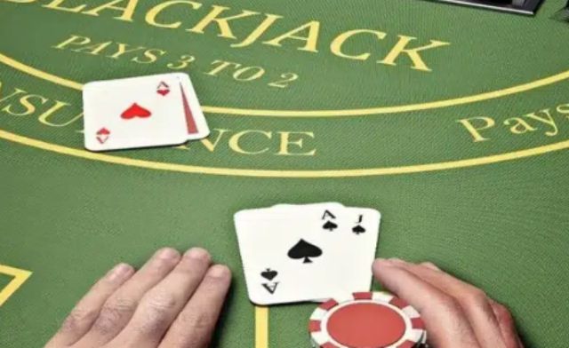 Tìm hiểu những mẹo chơi xì dách hiệu quả được các cao thủ chia sẻ chi tiết