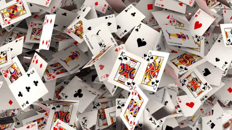 Nguồn gốc bài Tiến Lên từ đâu? Giải thích ý nghĩa và hành trình hình thành