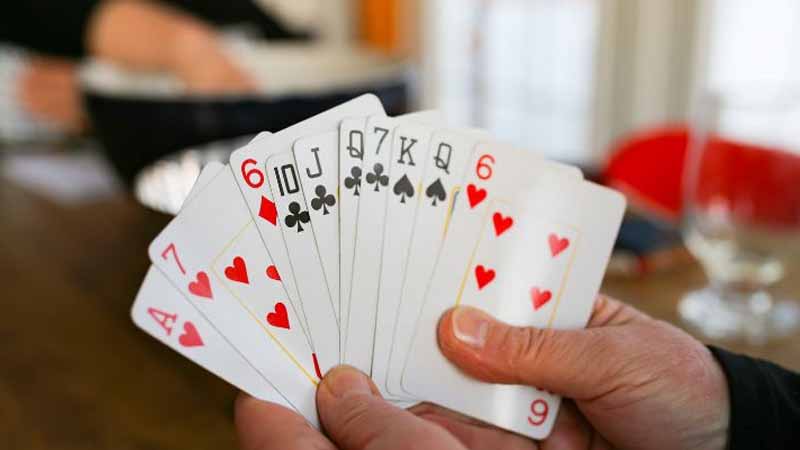 Thuật ngữ bài Sâm Lốc – Giải thích đầy đủ từ A–Z cho người mới và cao thủ 