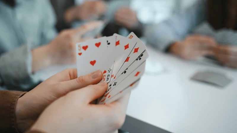 Thuật ngữ bài Sâm Lốc – Giải thích đầy đủ từ A–Z cho người mới và cao thủ 