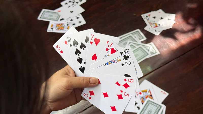 Thuật ngữ bài Tấn: Cẩm nang đầy đủ giúp chơi đúng luật và nâng cao trình độ 