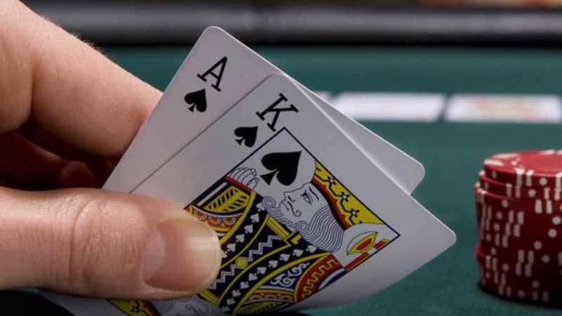 Thuật ngữ xì dách cơ bản đến nâng cao: Người mới cần biết 