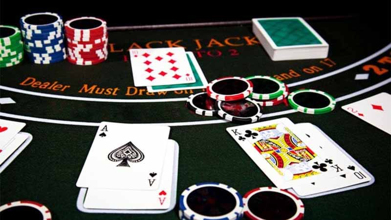 Xì tố và xì dách khác nhau thế nào? Góc nhìn chuyên gia cho người mới bắt đầu 